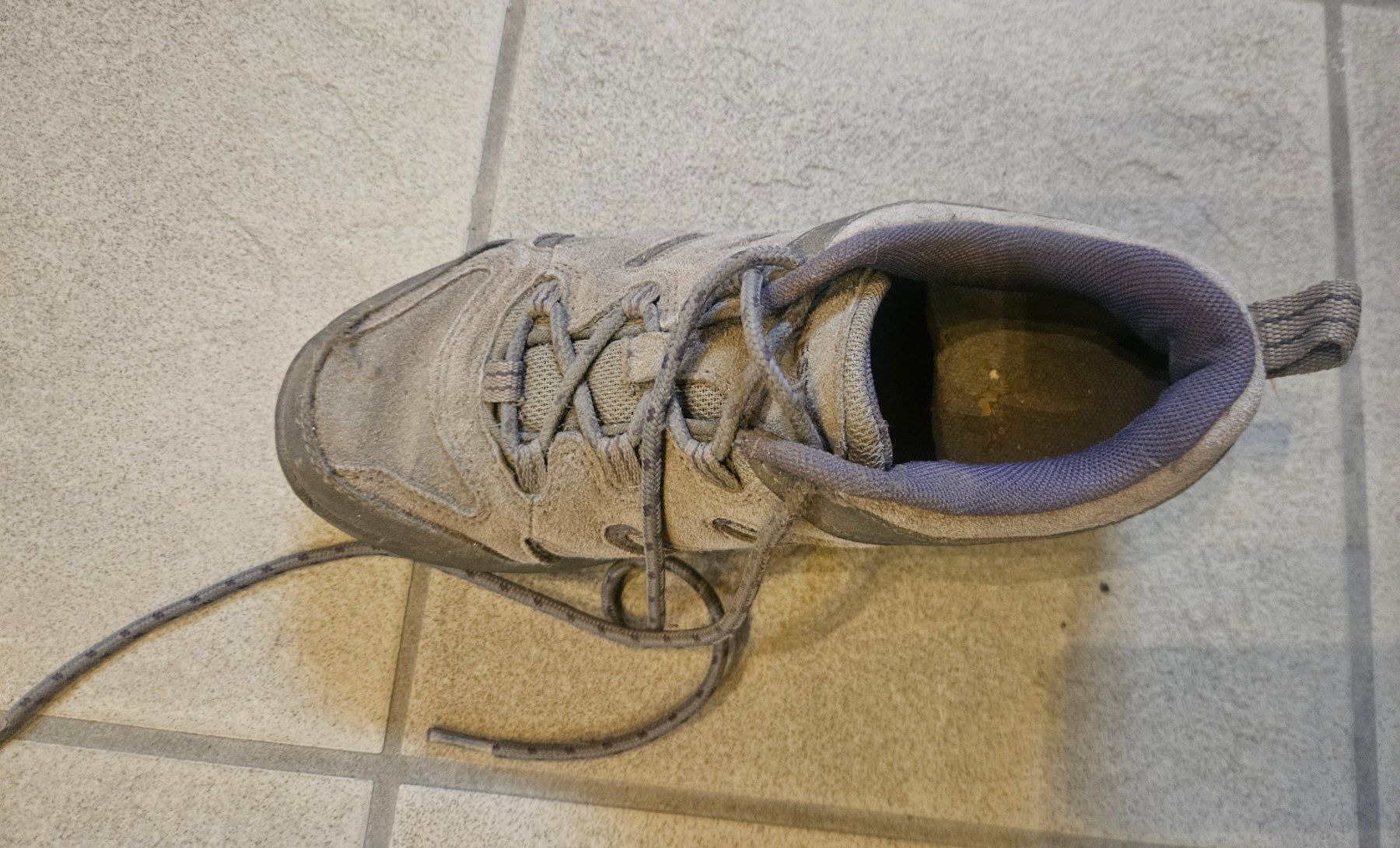 Everest Damenschuhe: Everest Wanderschuhe Gr 37 – Gebraucht aus Volketswil von Lokitier 2