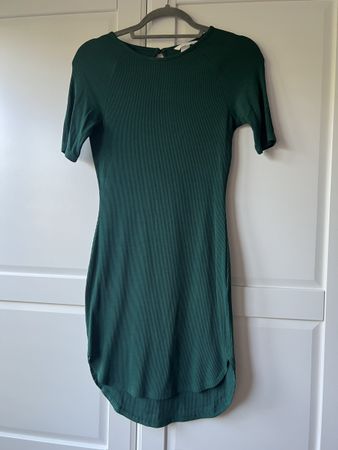 Elegantes grünes Kleid mit Rückenausschnitt Gr. XS/S 👗