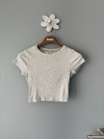 T-shirt gris New Yorker taille XS 