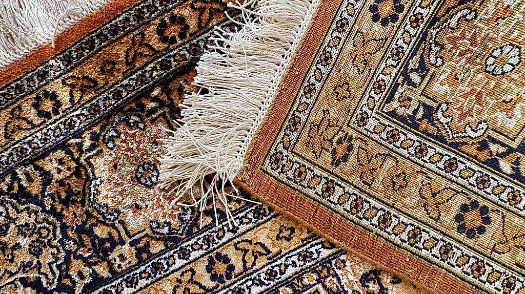 Tappeti: Tapis de soie Indien – Usato da Clarmont venduto da Picaros 1