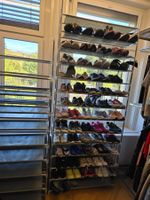 Schuhe + Schuhregal aus Ladenliquidation