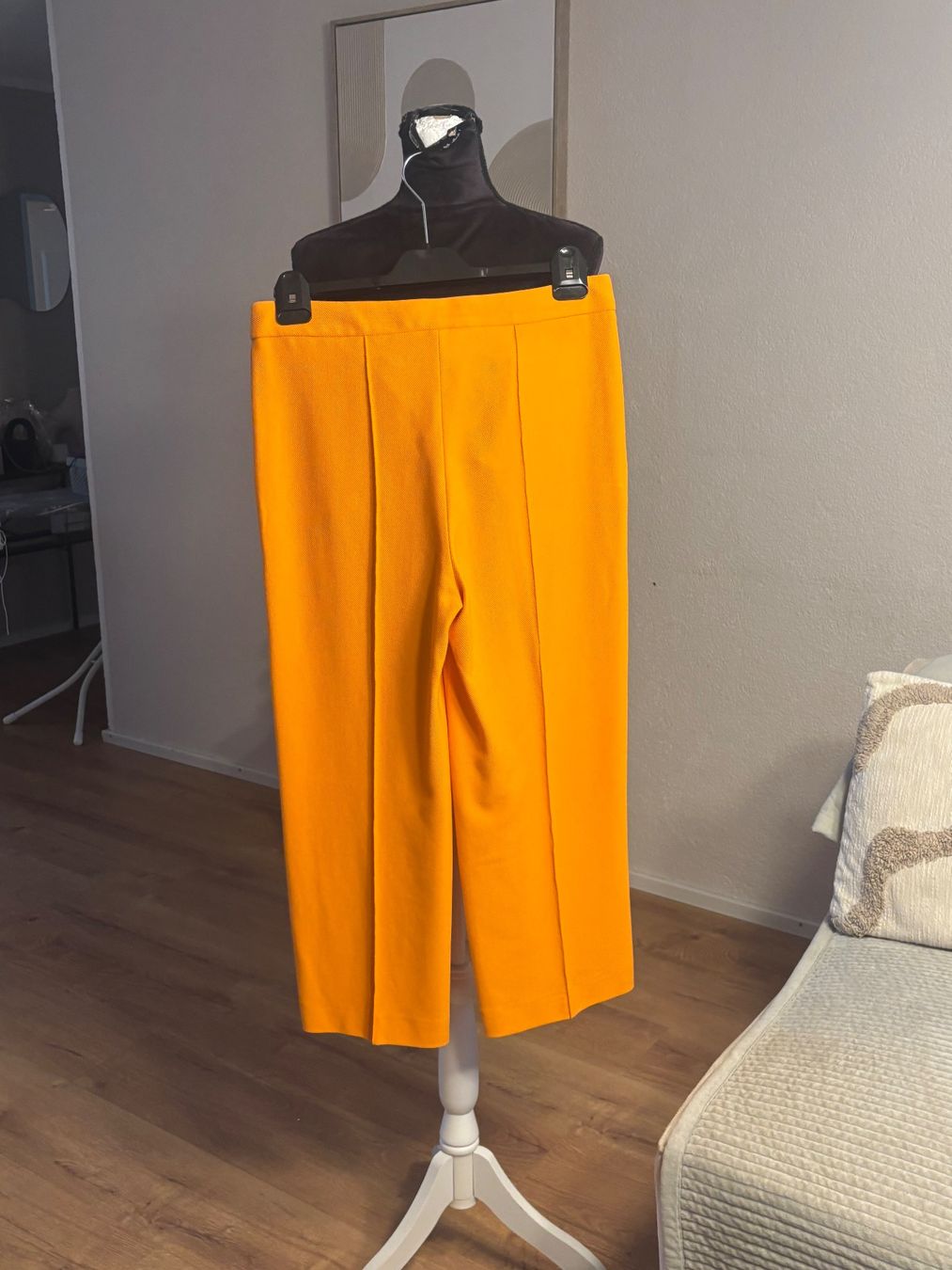 Marc Cain Pantaloni: Marc Cain Culotte Baumwollpopelin – Usato da St. Margrethen SG venduto da dijanaO 2