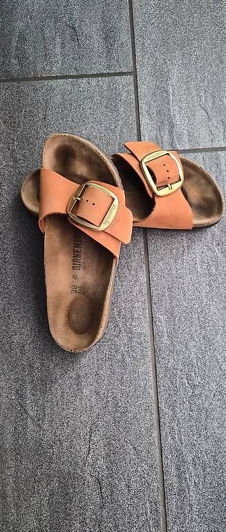 Birkenstock Damenschuhe: Birkenstock Grösse 38 Farbe Orange – Gebraucht aus Dietikon von Agiraffe 1