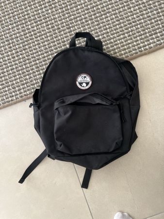 Napapijri Rucksack, schwarz. Ideal für den Herbst!