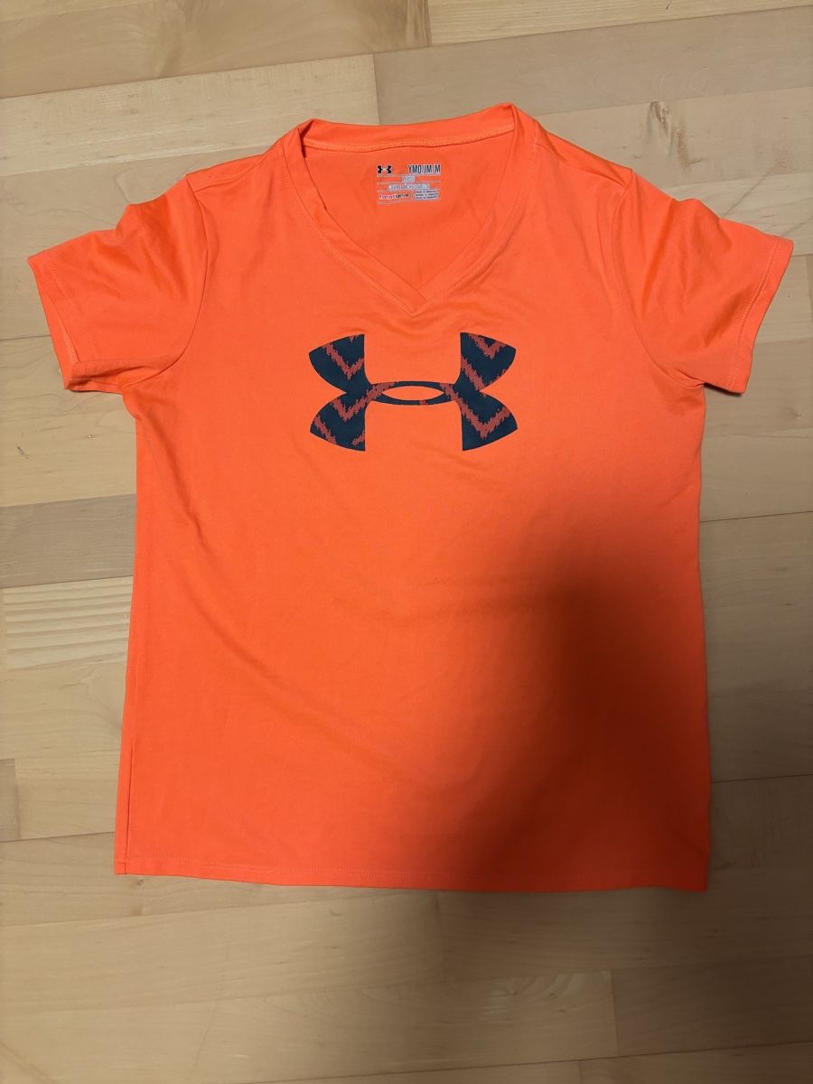 T-shirt: Sport Tshirt M – Usato da Kesswil venduto da Branca-01