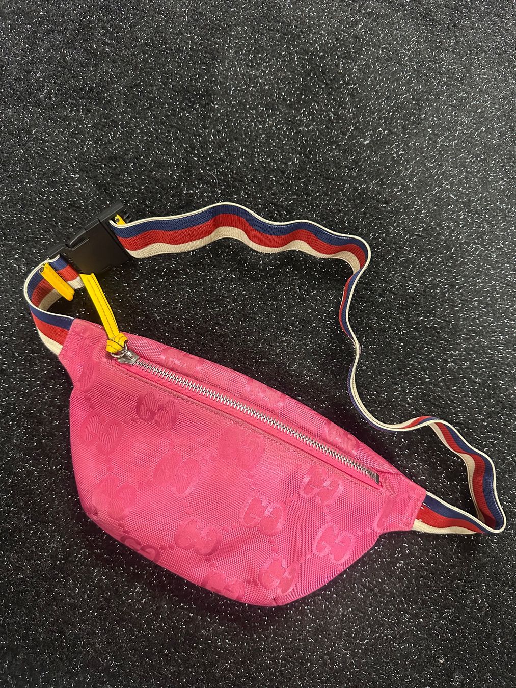 Gucci Borse da donna: Gucci Pink Gürteltasche – Usato da Monte Carasso venduto da cilliss