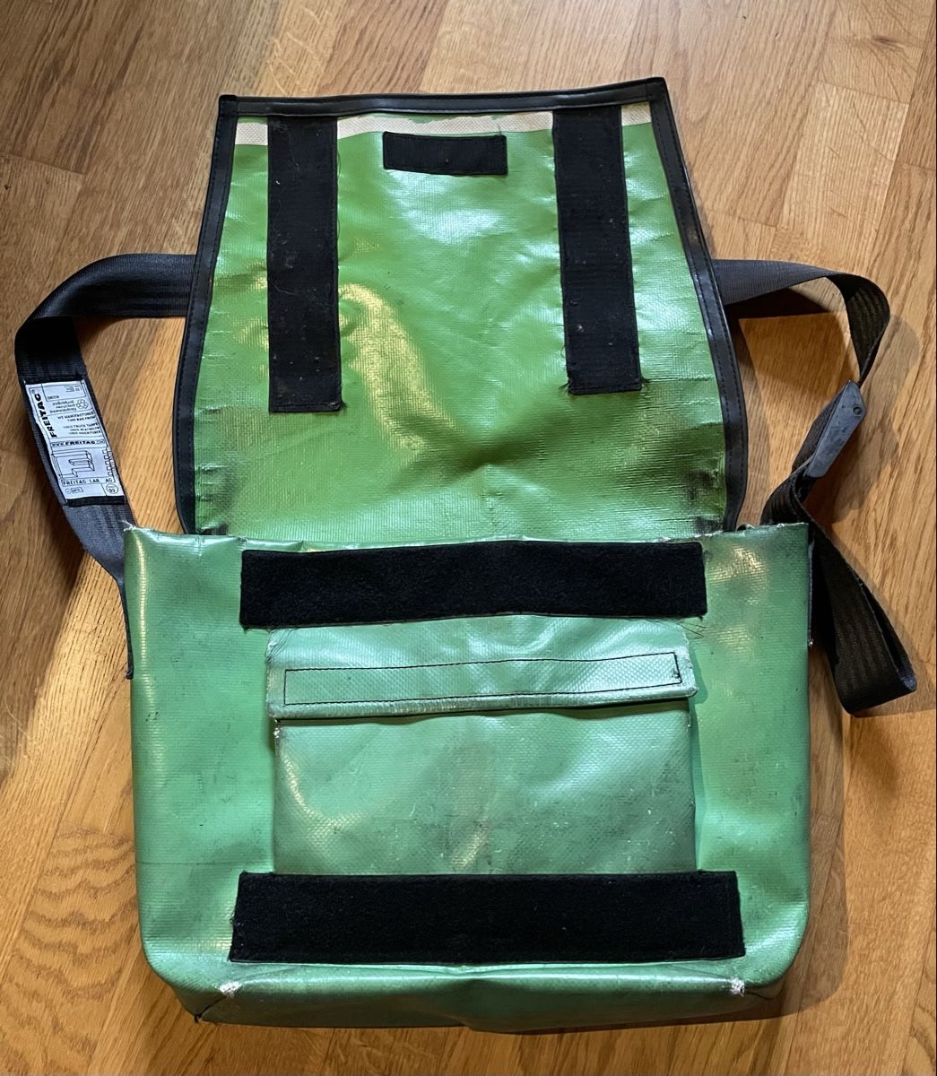 Freitag Sacs: Freitag Umhängetasche – D'occasion à Bolligen par A.bill 1