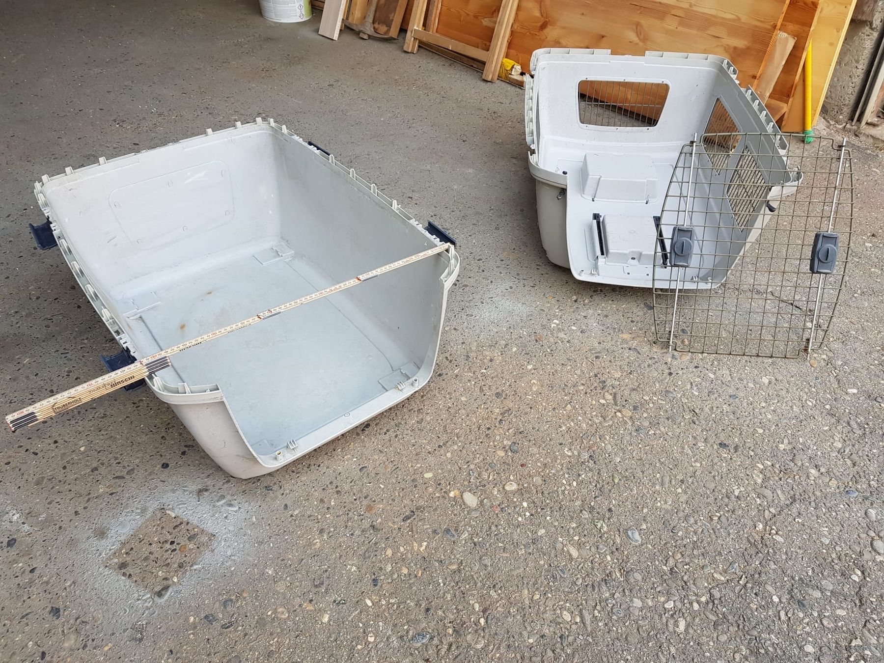 Liege- & Schlafplätze: Hunde Box - Tiertransport box - leicht – Gebraucht aus Bubendorf von meda0404 5