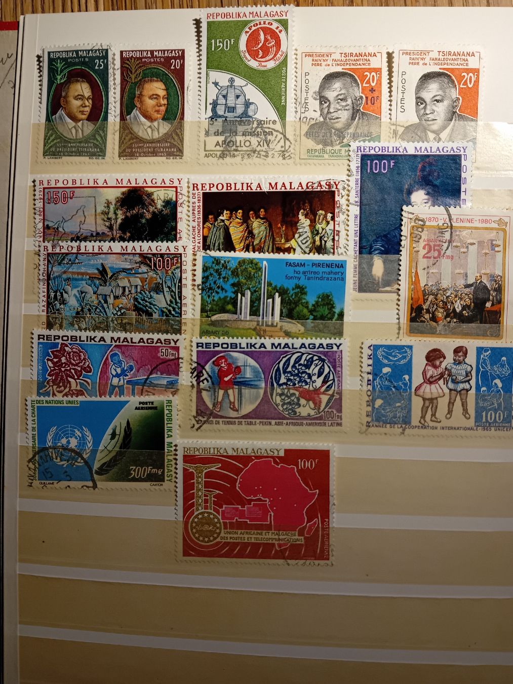 Tutti i francobolli: Briefmarken-Sammlung aus Madagaskar – Usato da speicherschwendi venduto da stephanshorn10 3