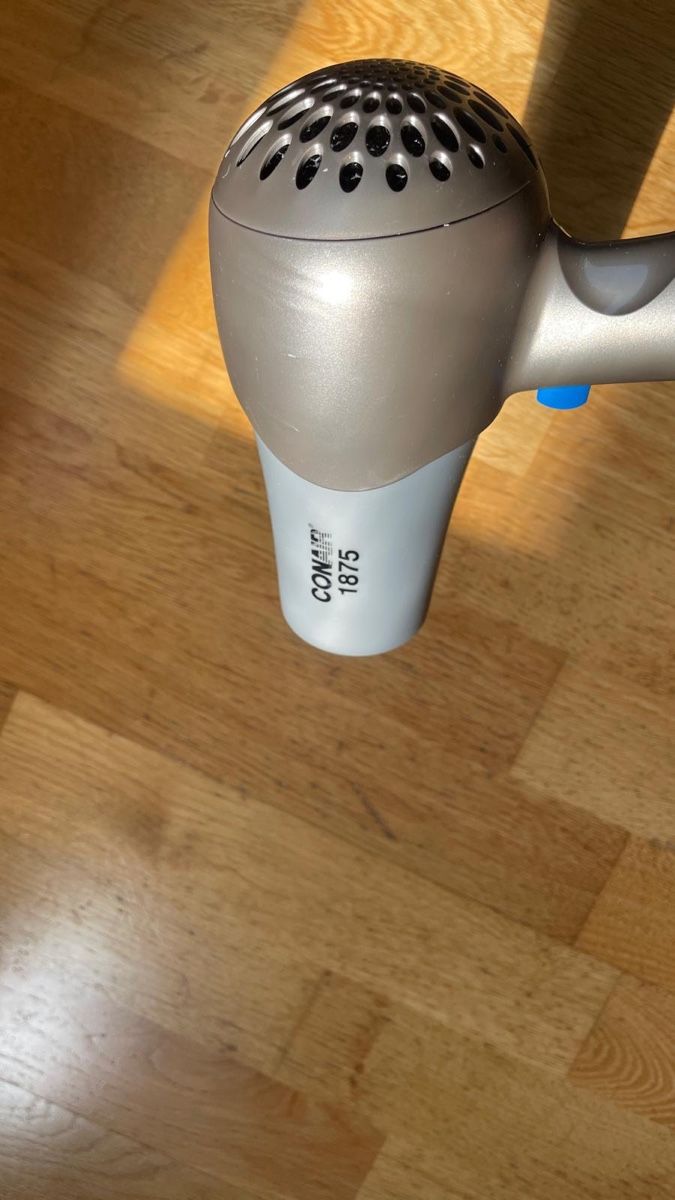 Föhn: Haarfön mit USA Stecker – Gebraucht aus Zürich von kuengka 8
