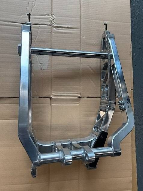 Harley-Davidson Tutti i ricambio per moto: Bras oscillant softail , low Rider S / ST – Usato da Chavannes-de-Bogis venduto da sth_yzd6 3
