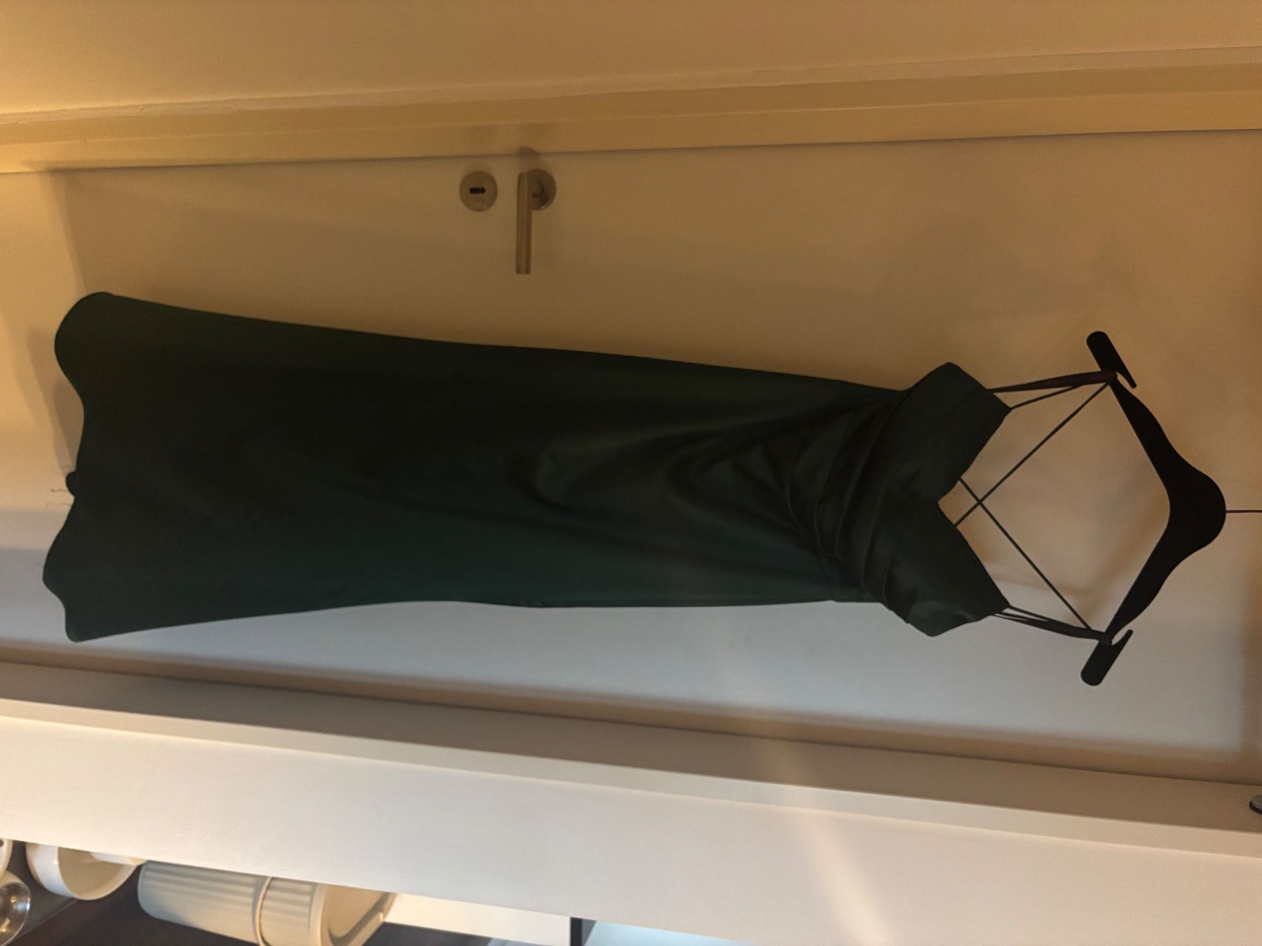 Vestiti: Langes Abendkleid dunkelgrün mit Spaghettiträgern – Usato da Eschlikon TG venduto da cha_2qb2 1