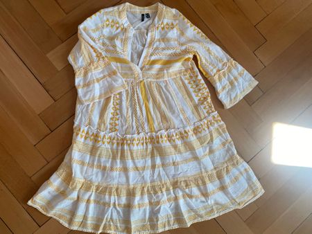 Vero Moda Sommerkleid, Gr. S, Weiss/Gelb gemustert