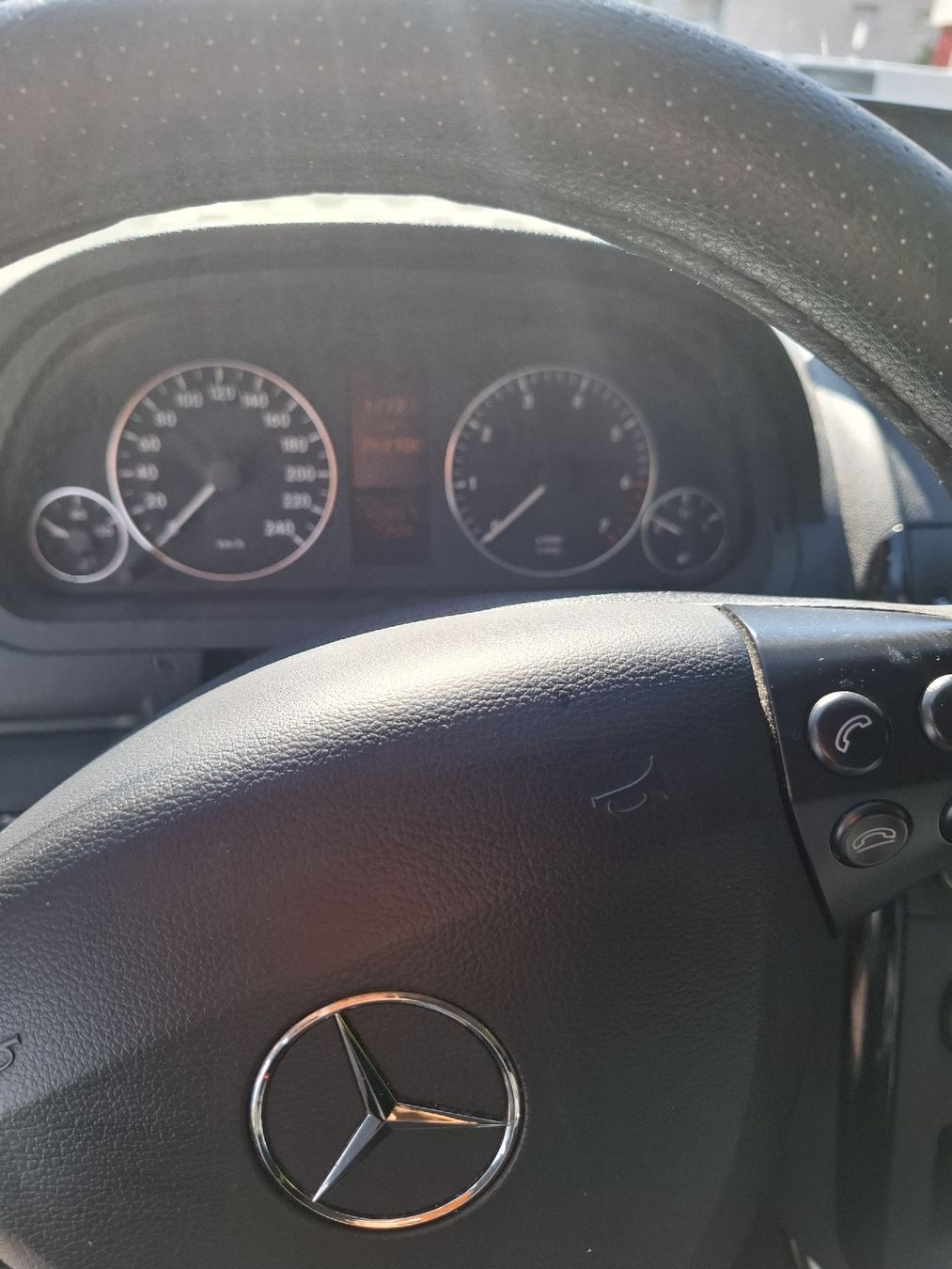 Mercedes-Benz Autos: Mercedes A150 – D'occasion à Fahrweid par had_fc6j 3