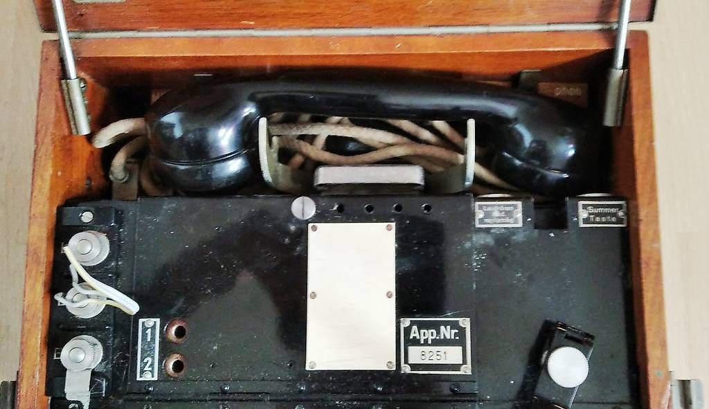 Telefoni: Téléphone  militaire  model 1932 – Usato da Orbe venduto da jean110 1