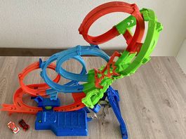 HOT WHEELS Action 4 Loopings Crash Gefahr