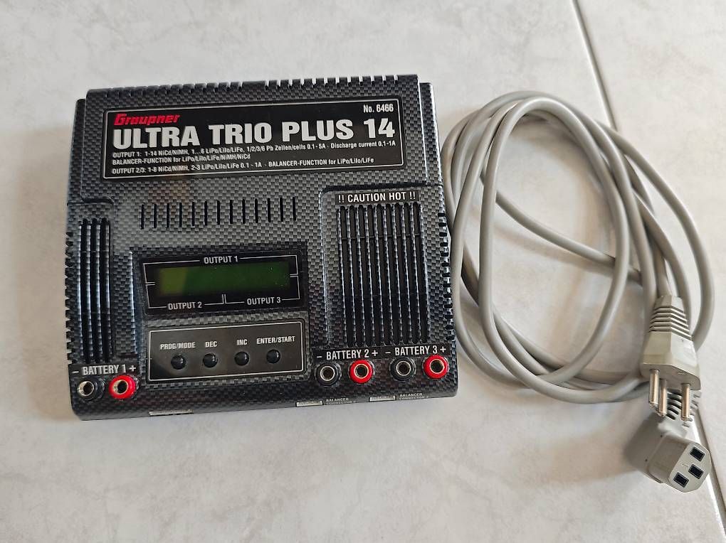 Batterie, Caricabatterie & Alimentatori: Graupner Ladegerät Ultra Trio Plus – Usato da Bernhardzell venduto da Palmsound 2