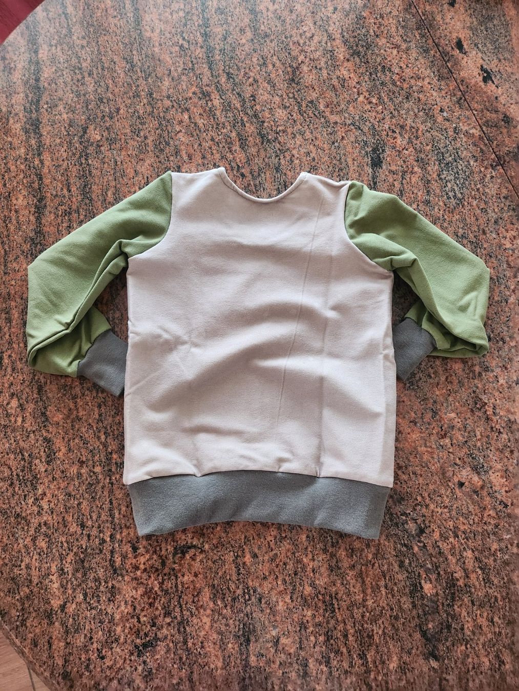 Maglioni & Felpe: French Terry Pullover mit Steinbockmotiv Gr. 80, Handemade – Nuovo (secondo la descrizione) da Othmarsingen venduto da pao_2xld 1