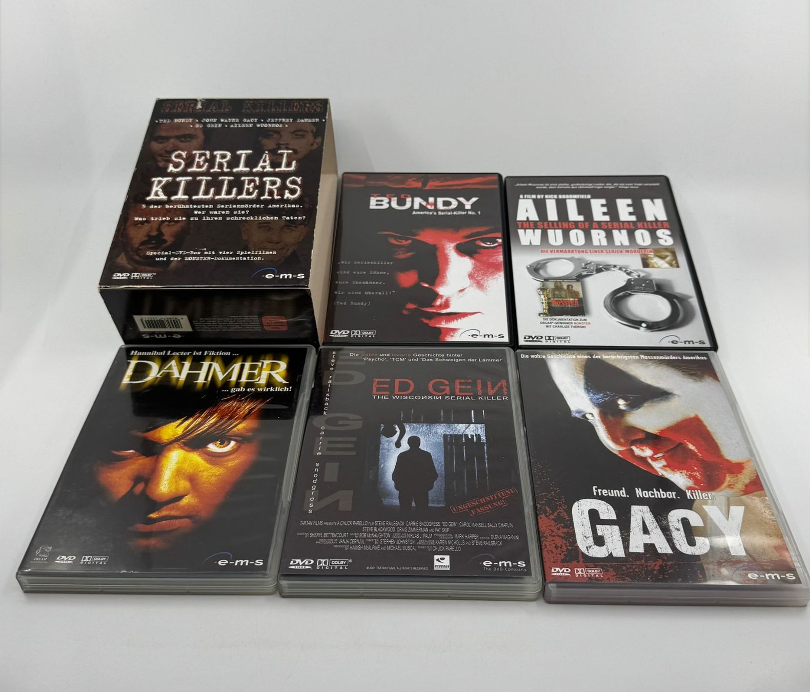 Tutti i DVDs: Serial Killers DVD-Box – Usato da Herisau venduto da Seyashop1 1