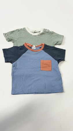 2 Jungen Baby T-Shirts Gr. 68 H&M