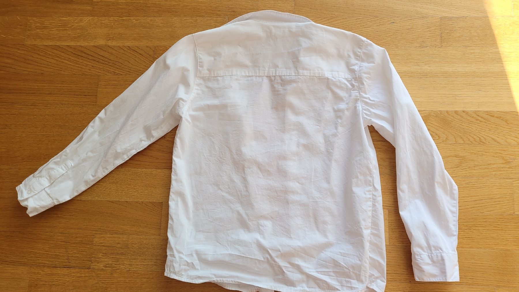 Chemises, T-shirts & Polos: Kinderhemd Vertbaudet gr. 152 – D'occasion à Winkel par Madziacz 2