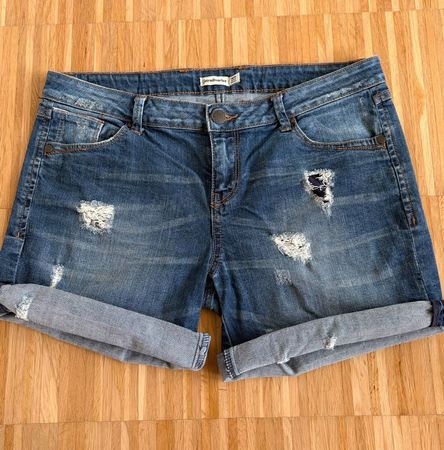 Stradivarius Jeans Shorts, Gr. 38, Damen