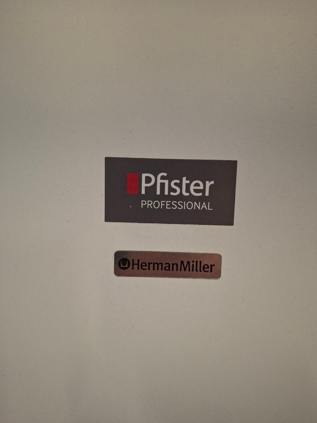 Pfister Tavoli: klappbarer Konferenztisch – Usato da Bern venduto da lepete 4