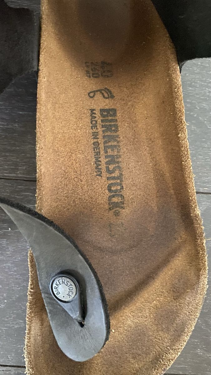 Birkenstock Scarpe da donna: Birekenstock 40 Gizeh Echtleder – Usato da Winterthur venduto da chiaroscuro27 2