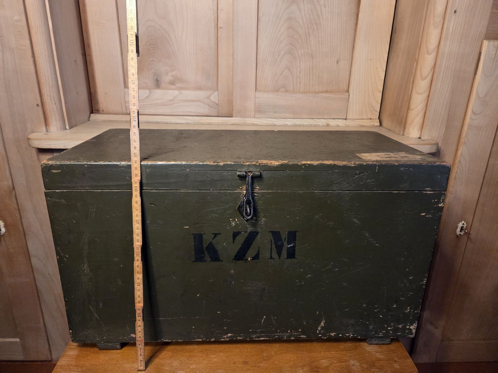 Cassapanche: Alte Armee Kiste / Truhe – Usato da Muotathal venduto da sch_h6cz