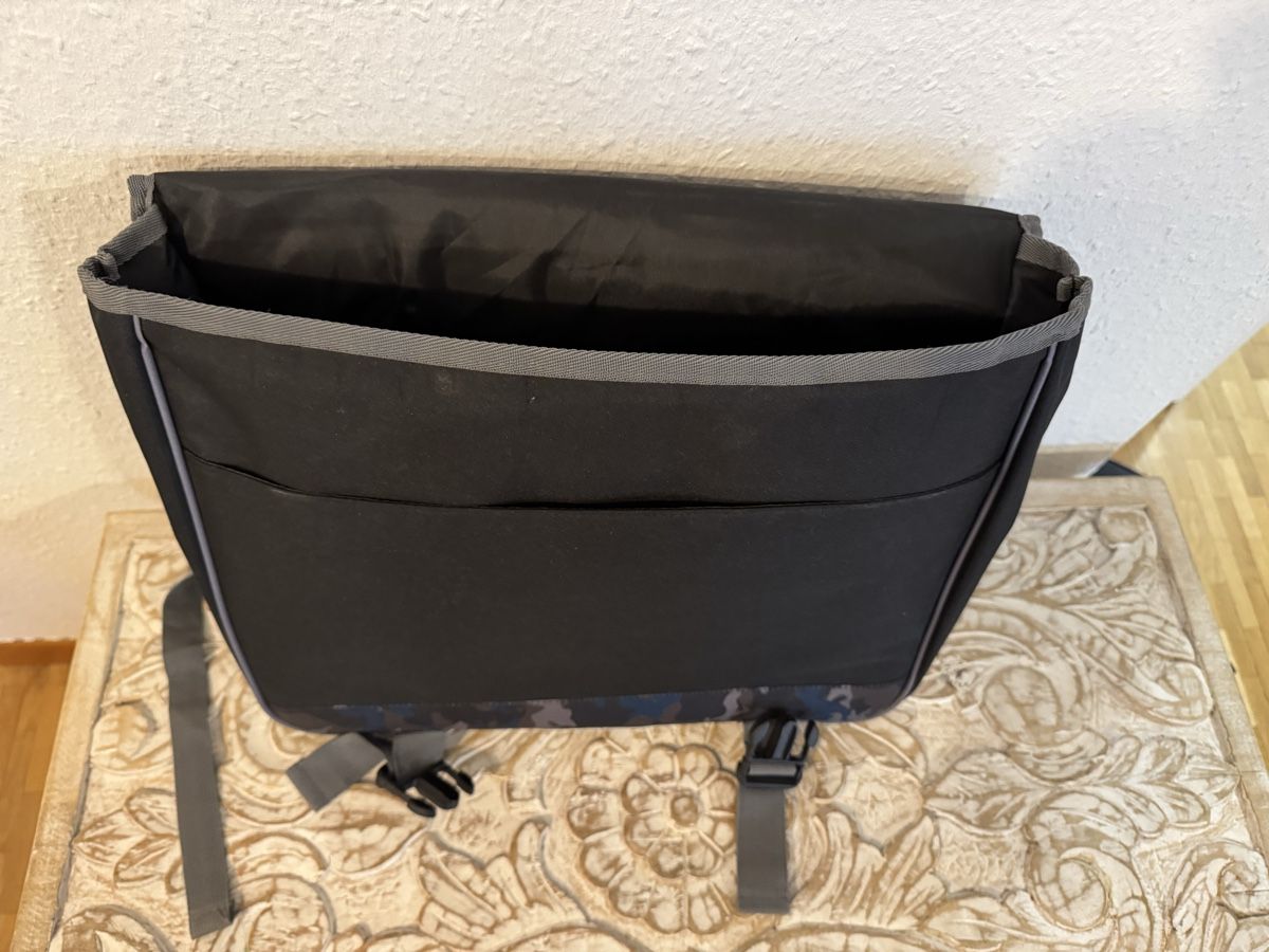 Borse & Zaini: Sac d’école pour enfant – Usato da Genève venduto da AS27 2