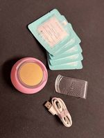 FOREO UFO Mini Pearl Pink mit 5 Masken, Ladekabel & Ständer