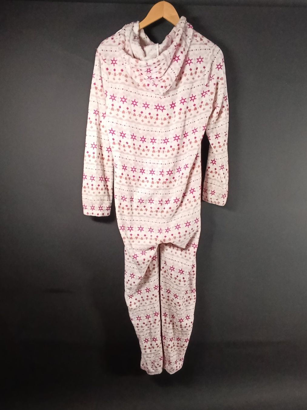 Negligees & Pyjamas: CHICORÉE Pyjama une pièce – Gebraucht aus Thielle von Plusvalue_Neuchatel 1