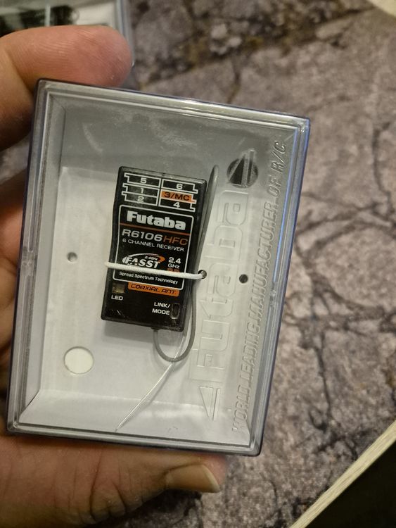 Futaba Receiver R6106HFC (Neu (gemäss Beschreibung)) in Bönigen für CHF ...