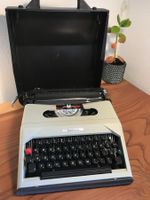 Machine à écrire - Gracia DeLuxe