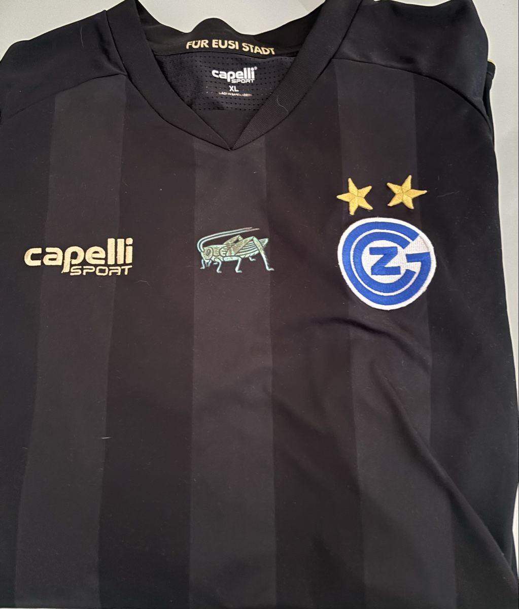 Grasshopper Leibchen & Hosen: Gcz Away Trikot – Gebraucht aus Wettingen von Hasta80