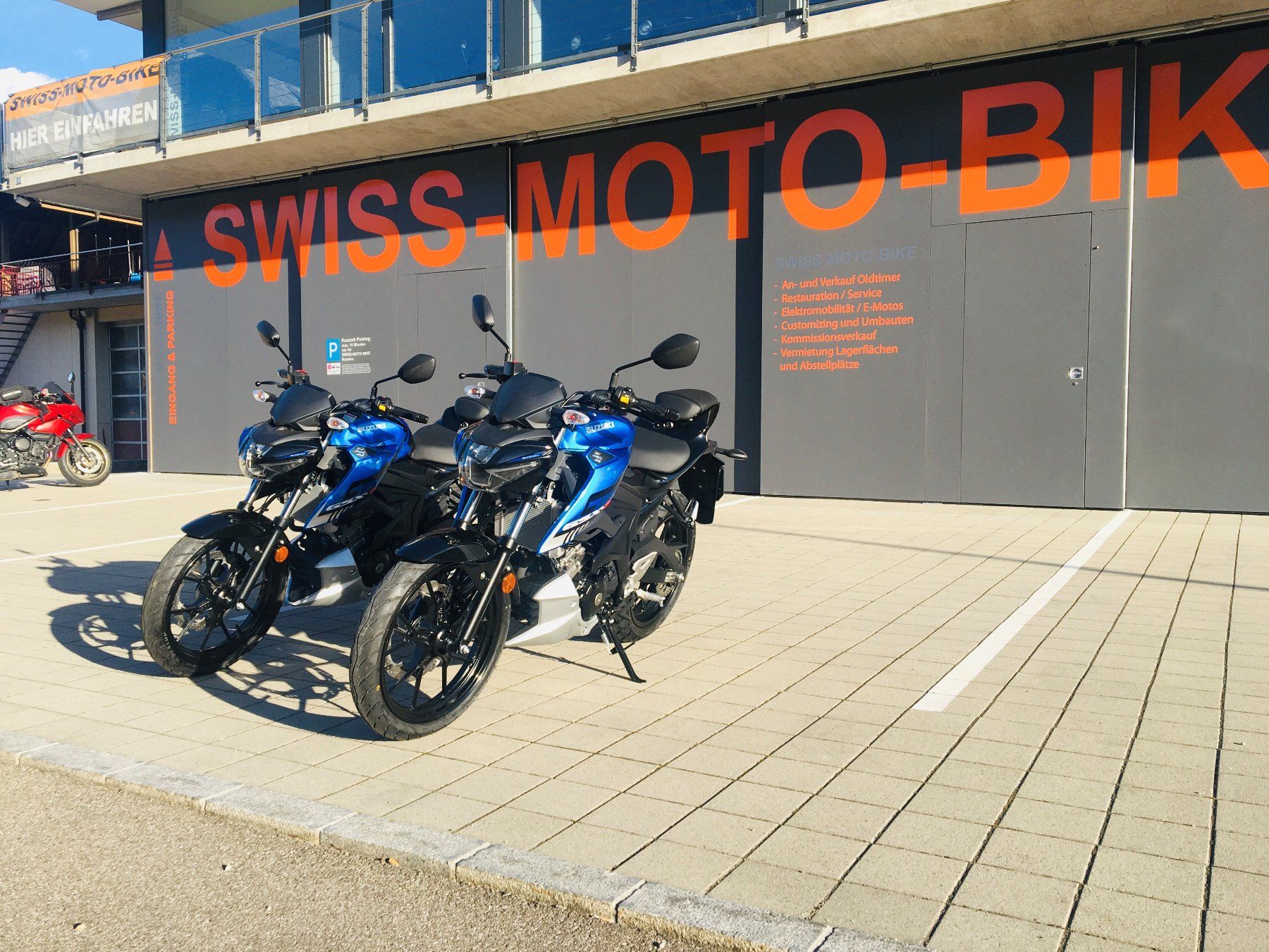 Suzuki Strasse: neue Suzuki GSX 125 blau – Gebraucht aus Seewen SO von Eliane-Nora 1
