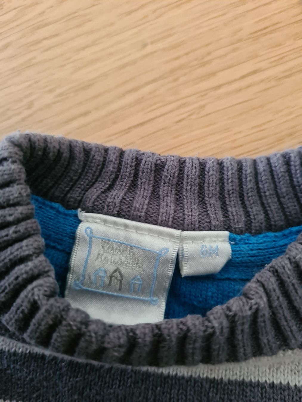 Maglioni & Felpe: Pullover gestreift blau Grösse 6M  – Usato da Horw venduto da Mirii91 3