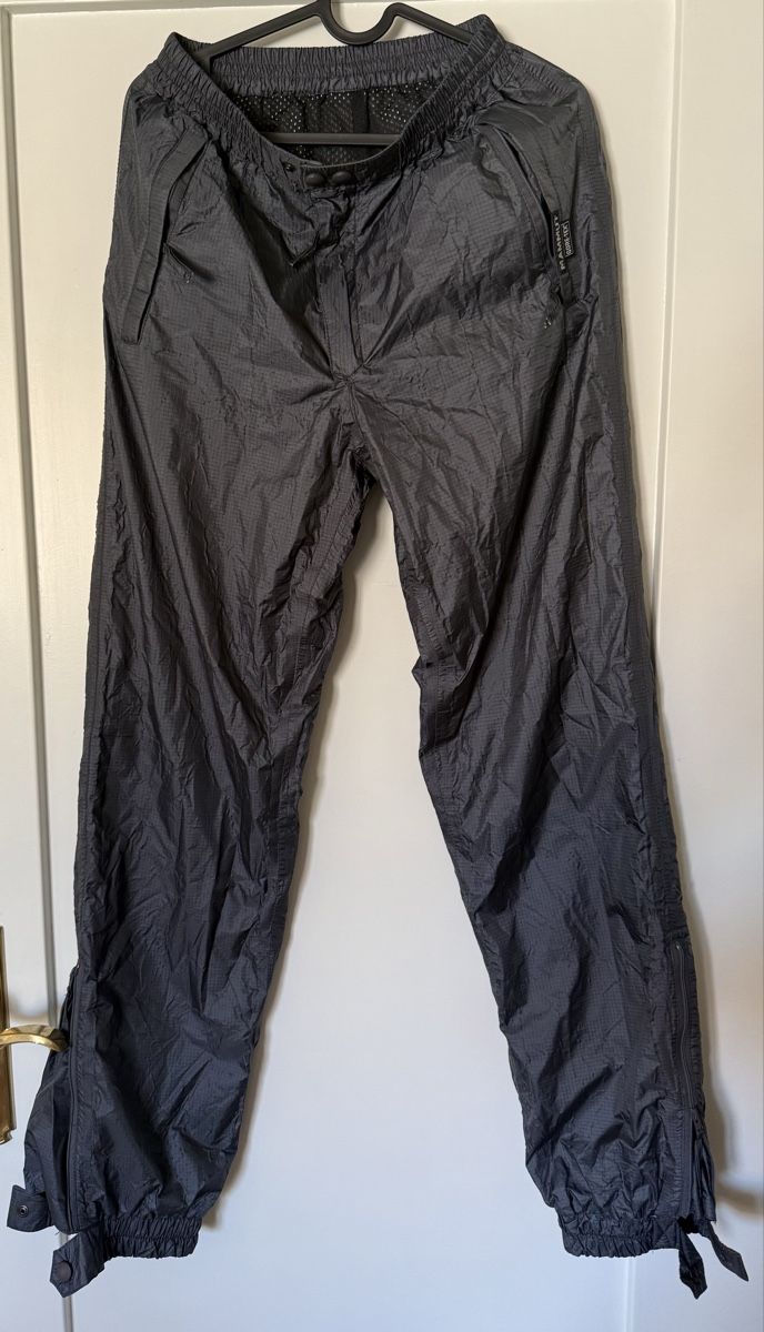 Mammut Pantaloni: Mammut GoreTex Regenhose S – Usato da Basel venduto da momo.st 5