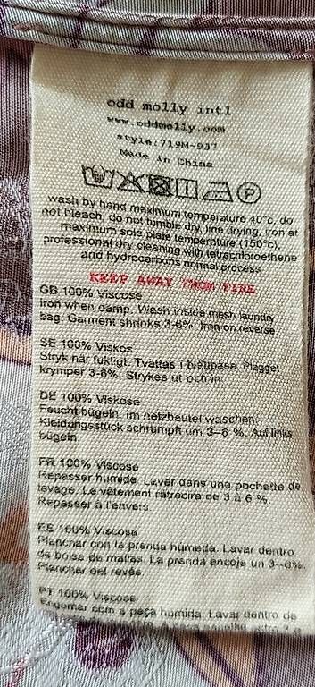 Vestiti: Sommerliches Midikleid  – Usato da Zizers venduto da Roosi1 3
