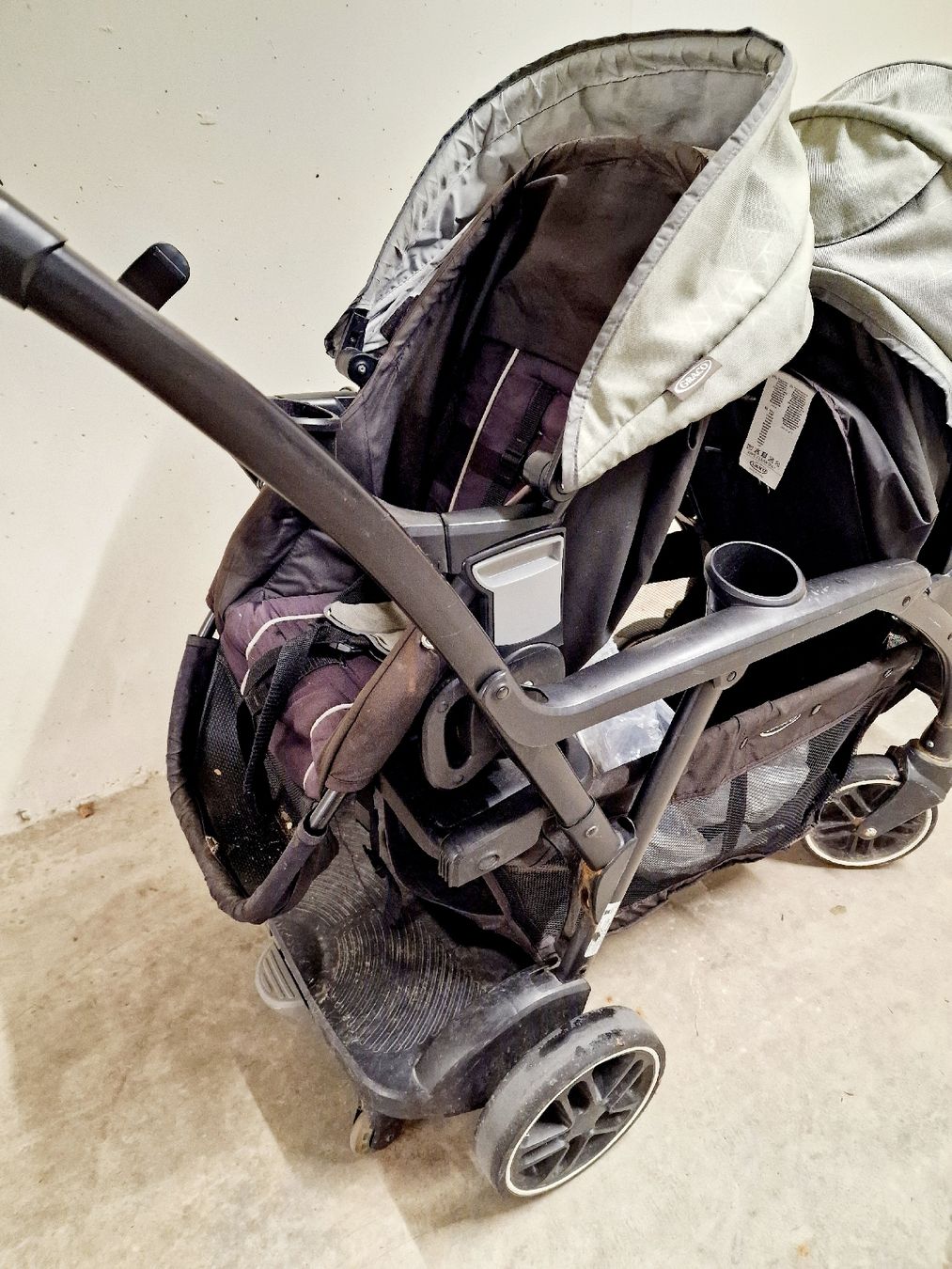 Carrozzine: kinderwagen CARGO 2 schalen klappbar – Usato da wetzikon venduto da Bestedienste 1