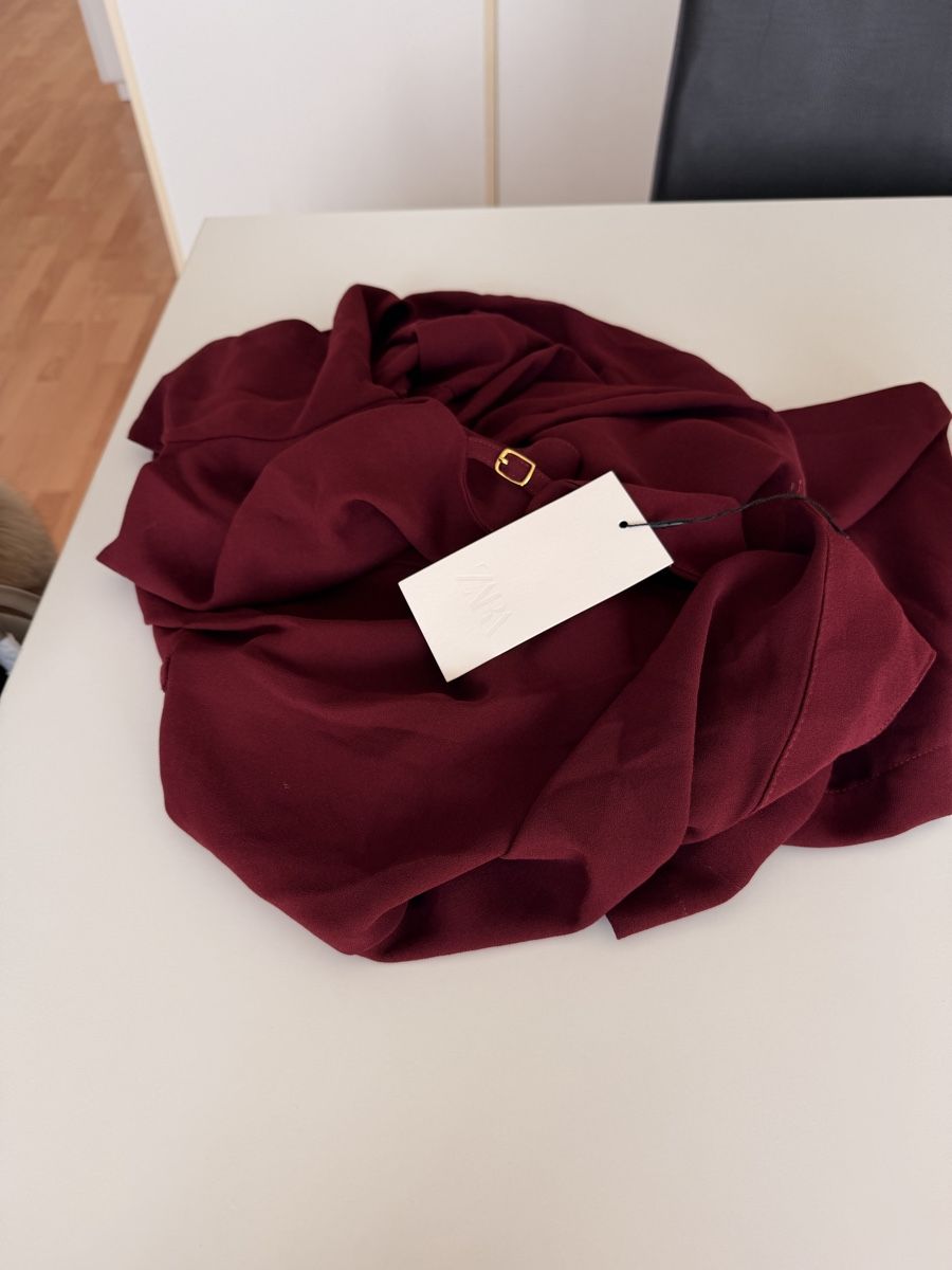 Zara Tute: Zara Jumpsuit mit Etikett – Nuovo e nell'imballaggio originale da Winterthur venduto da Violeta_l 2