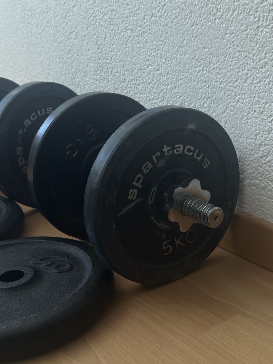 Hanteln & Gewichte: Kurzhantel-Set - ca. 58kg – Gebraucht aus Nidau von Unbreakable02 1