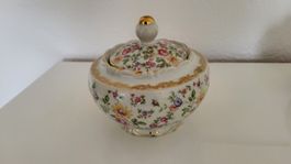 Sehr alte Porz. Deckeldose Bavaria "Schlottenhof",  H/B 15cm