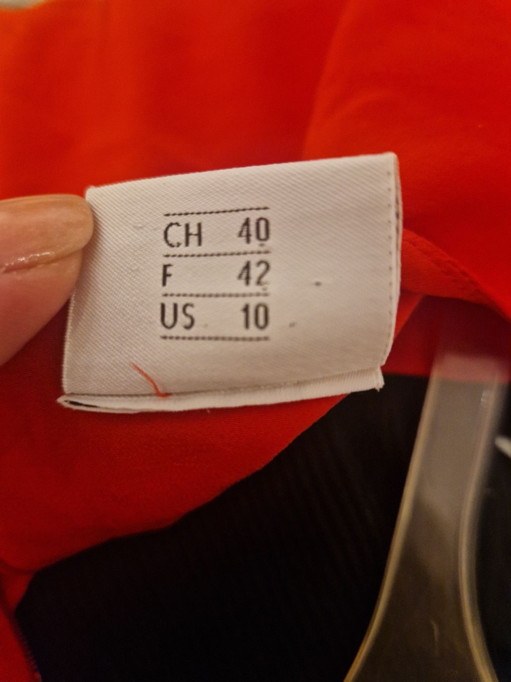 Akris Kleider: Akris Kleid Rot 100%  Seide – Gebraucht aus Binningen von Daja75 6