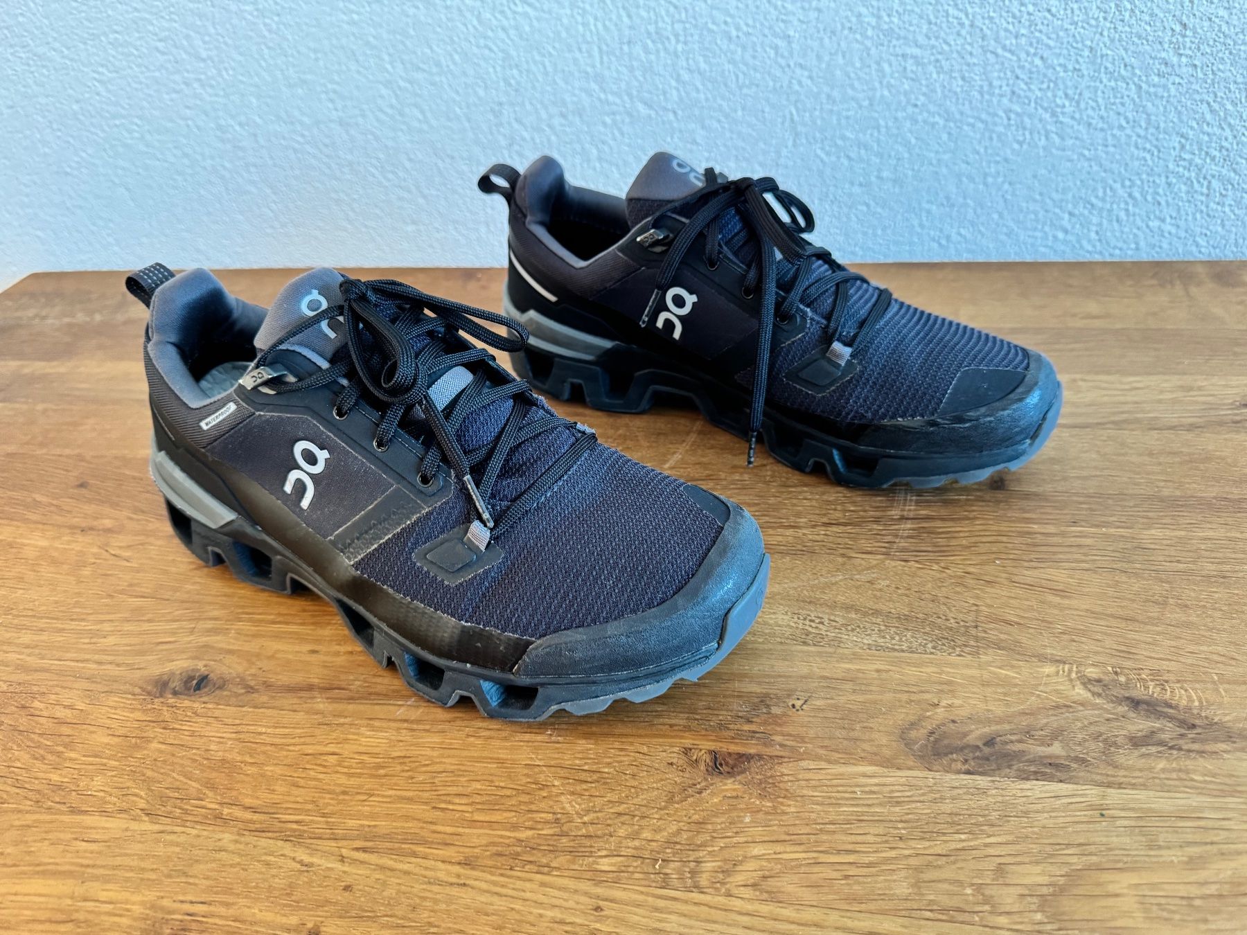 On Herrenschuhe: On · Cloudwander Waterproof Wanderschuhe Gr 42.5 – Gebraucht aus Frauenfeld von dilili