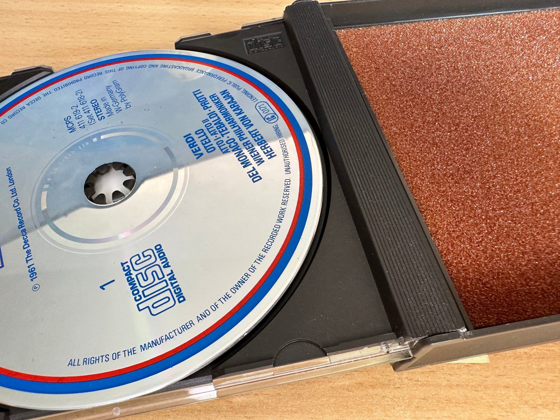 CD: Schoenberg - Moses Und Aron - 2 CD – Usato da Rikon im Tösstal venduto da Alpenmutz 2