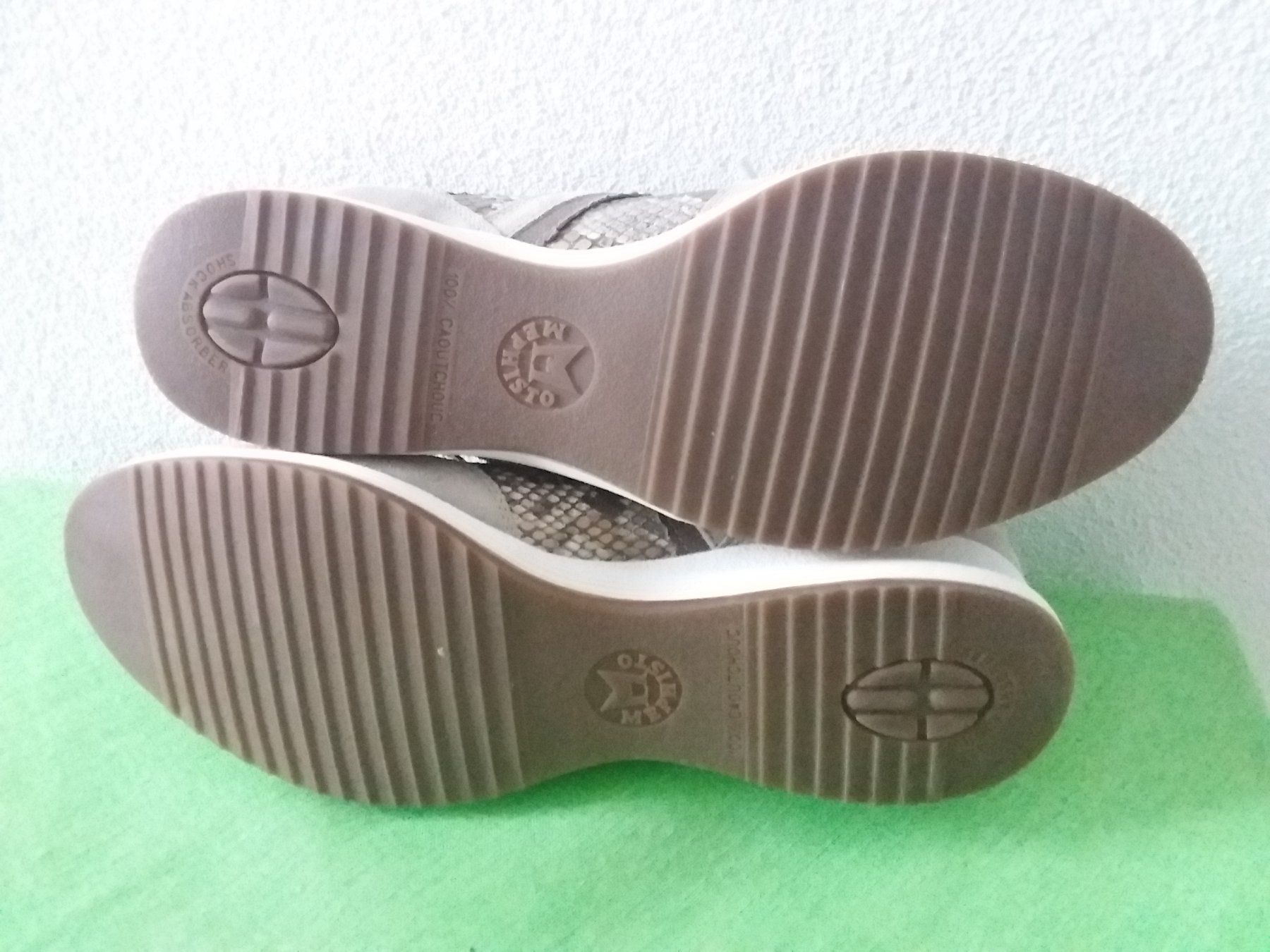 Mephisto Scarpe da donna: NEUE MEPHISTO Sneakers, Gr 40 / 7 – Nuovo e nell'imballaggio originale da Uitikon Waldegg venduto da Risibisi7 5