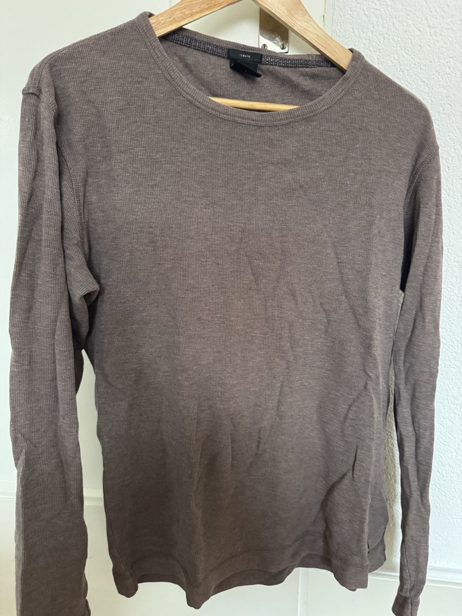 Hugo Boss Pulls & Sweat-shirts: Langarmshirt braun – D'occasion à Bern par flo_bhz9