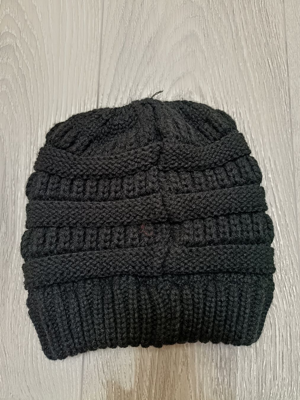 Chapeaux, bonnets & casquettes: berretto nero  – Neuf (Voir description) à Lostallo par cha_lx5j 1