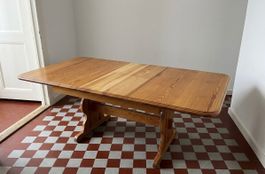 Grande table à manger en pin massif, rallonge intégrée